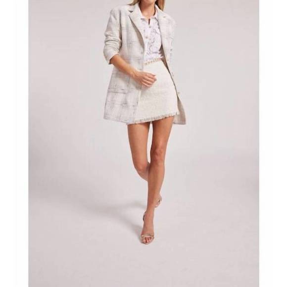 NEW GENERATION LOVE peggy tweed car coat in ivory - Picture 2 of 5